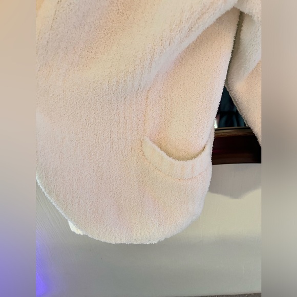 UGG COZY SOFT AMAZING HOODIE SWEATER CREAM SZ XL/XXL WORN ONCE! - Picture 4 of 4